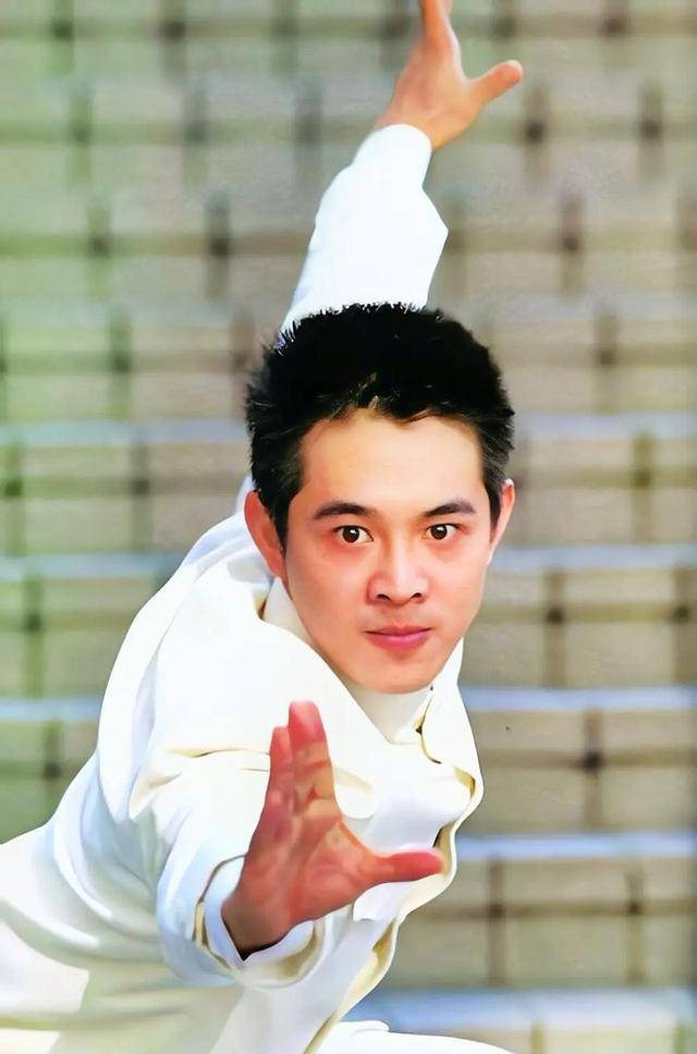 李连杰:后事一切从简<strong></p>
<p>淘币虚拟币</strong>，不用立碑也不用办丧事，树葬海葬都可以