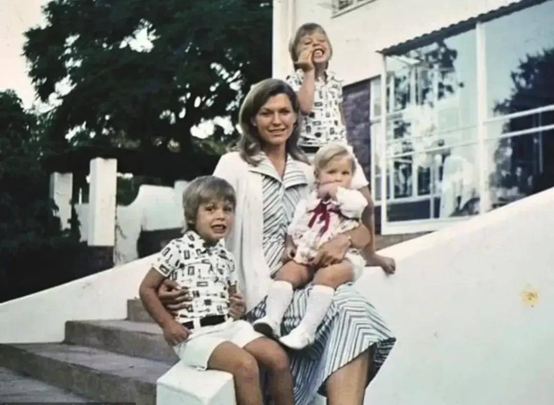 和富豪做亲戚的“痛苦”：马斯克制片人妹妹吐槽因为大哥是富豪<strong></p>
<p>虚拟币老板</strong>，自己拍电影老是被多要钱