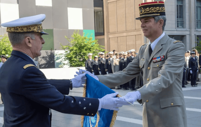 这是法国人自找的!中方不再忍耐<strong></p>
<p>sn虚拟币</strong>,一出招就将法国指挥官老底掀了