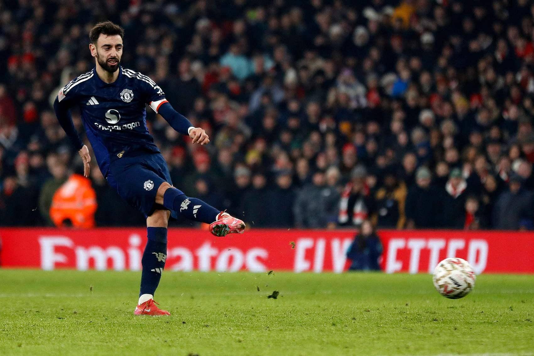 【足总杯】曼联淘汰阿森纳<strong></p>
<p>sn虚拟币</strong>,“倒霉蛋”巴因德尔两扑点球成为英雄