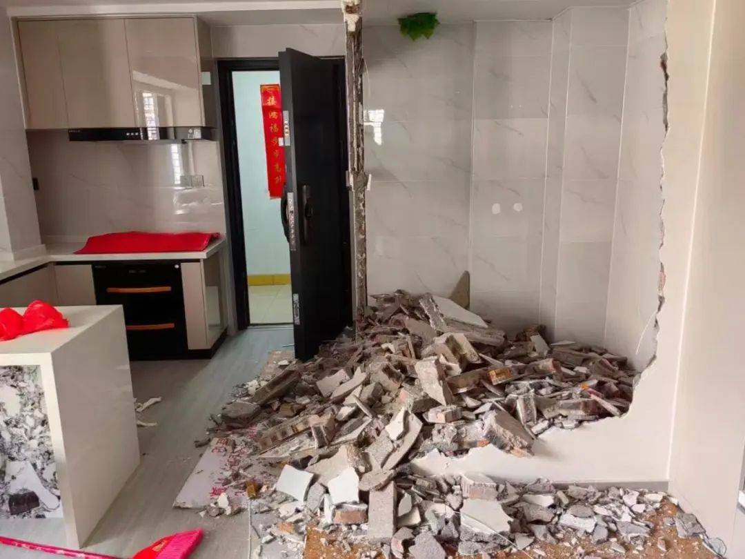 “太恶心了<strong></p>
<p>虚拟币中心</strong>!”楼上邻居将饭厅位置改成厕所……