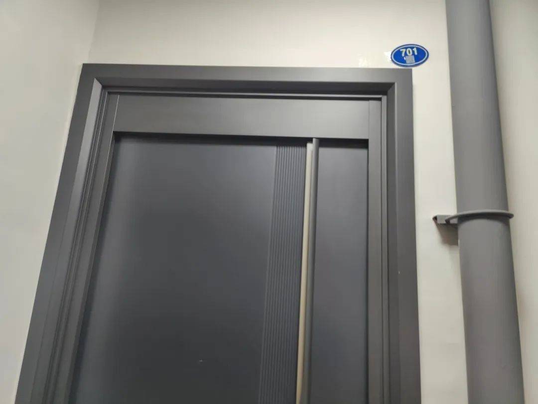 “太恶心了<strong></p>
<p>虚拟币中心</strong>!”楼上邻居将饭厅位置改成厕所……