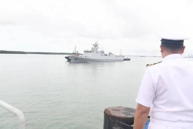 一口气就买6艘!中国F15A型护卫舰<strong></p>
<p>虚拟币店</strong>,收获阿尔及利亚高度认可!