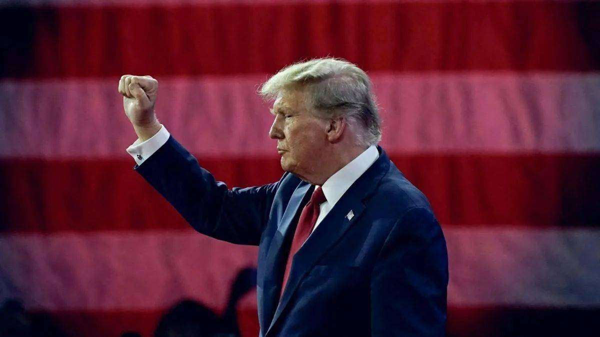 中方给足诚意<strong></p>
<p>虚拟币上限</strong>，特使登机前，特朗普深夜打来电话，对华作出保证！