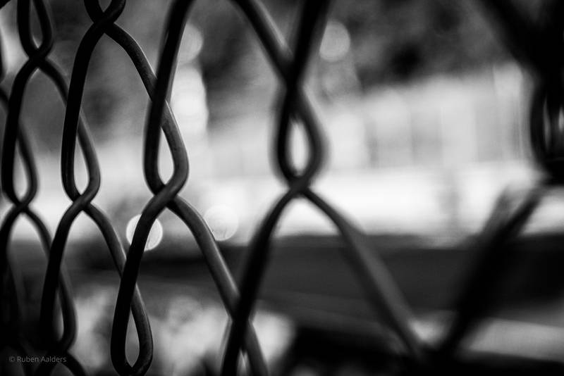 女孩因小说“涉黄”被捕<strong></p>
<p>CM虚拟币</strong>,失业负债累累