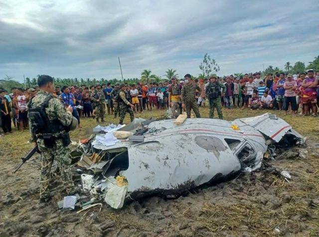 刚从南海返菲，美4名特勤离奇葬身火海，卫星图曝光恐怖真相？