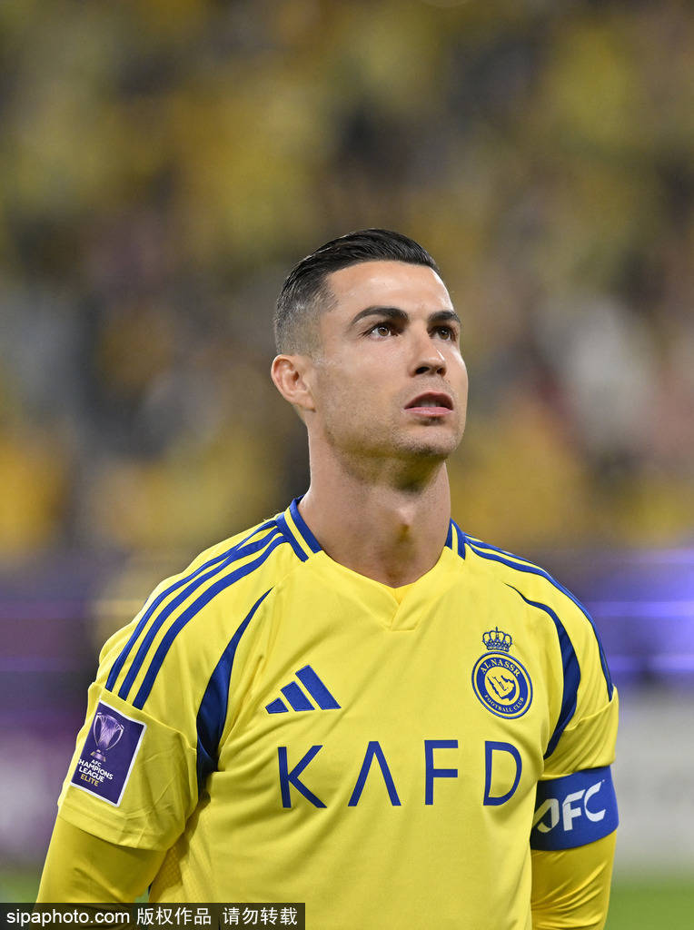 C罗：我想参加2026世界杯 终极梦想是和儿子同台竞技