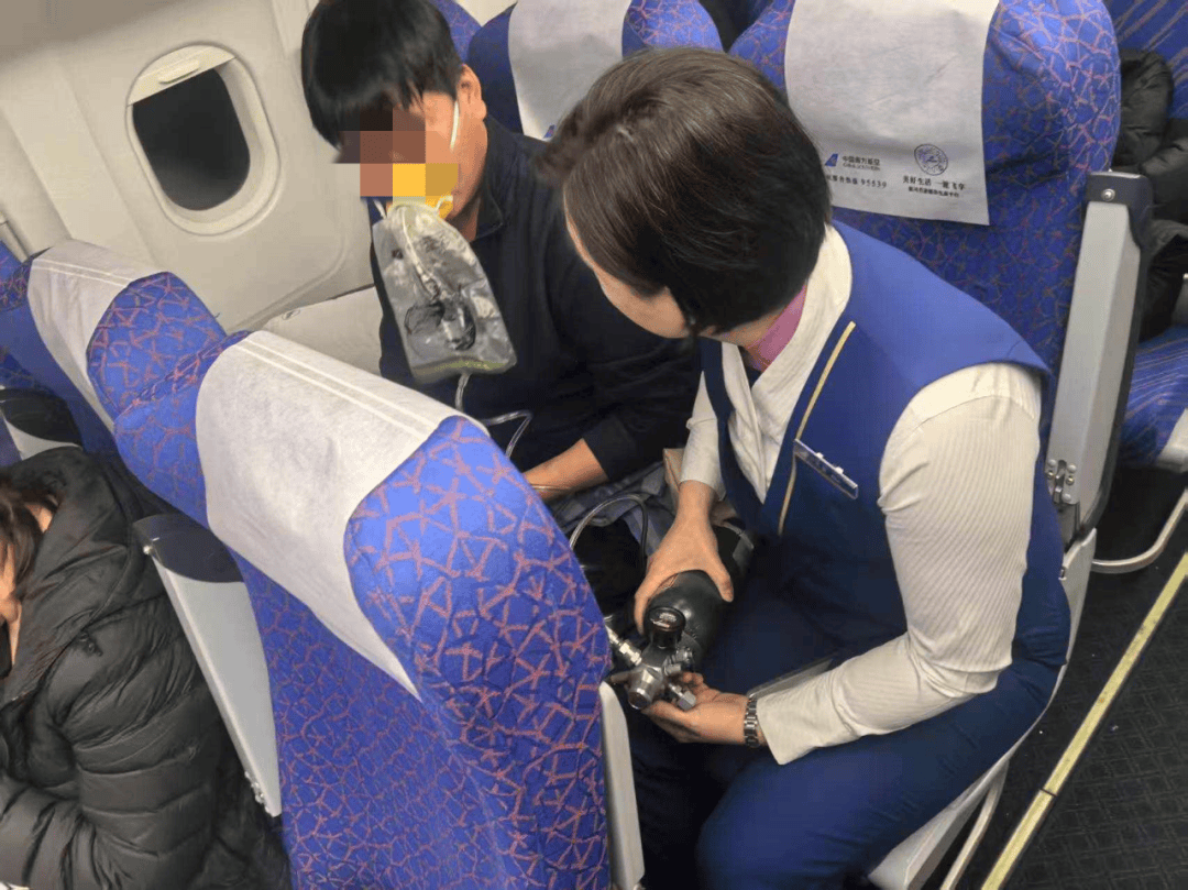 事发昨日凌晨<strong></p>
<p>KU虚拟币</strong>!飞往沈阳的“CZ6304”紧急备降