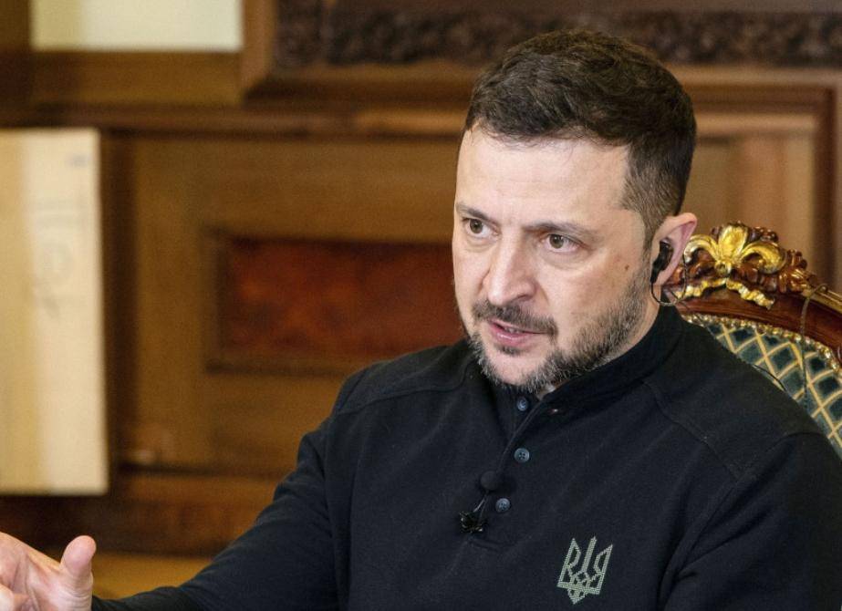 乌克兰传来重大噩耗！泽连斯基一声令下<strong></p>
<p>KU虚拟币</strong>，6万人连夜逃跑，局势生变