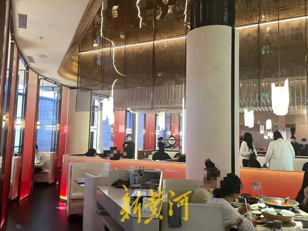 “张兰封号”风波后的麻六记:线下门店直播意外爆火<strong></p>
<p>KU虚拟币</strong>,济南店直播间当日点赞超1665万