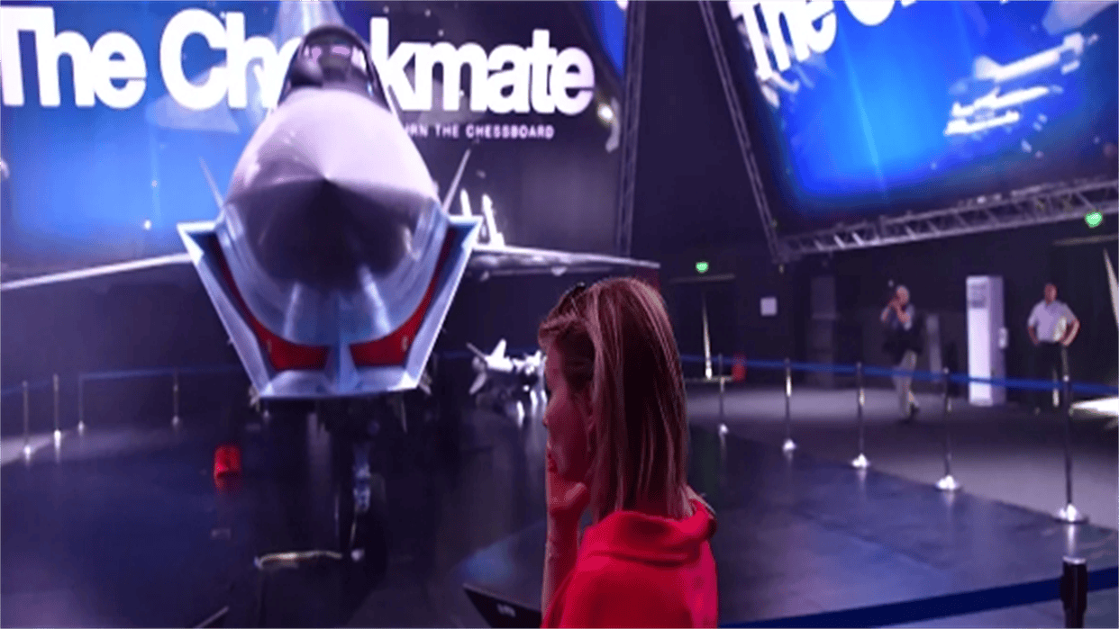 又一款第五代机亮相！机身上印着“75”<strong></p>
<p>炒股虚拟币</strong>，已明确卖给中东国家