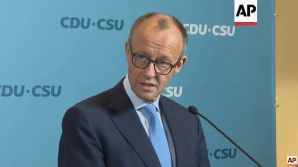 德国联邦选举:联盟党候选人默茨胜出几无悬念<strong></p>
<p>炒股虚拟币</strong>,但中文流利的“铁娘子”魏德尔抢尽风头