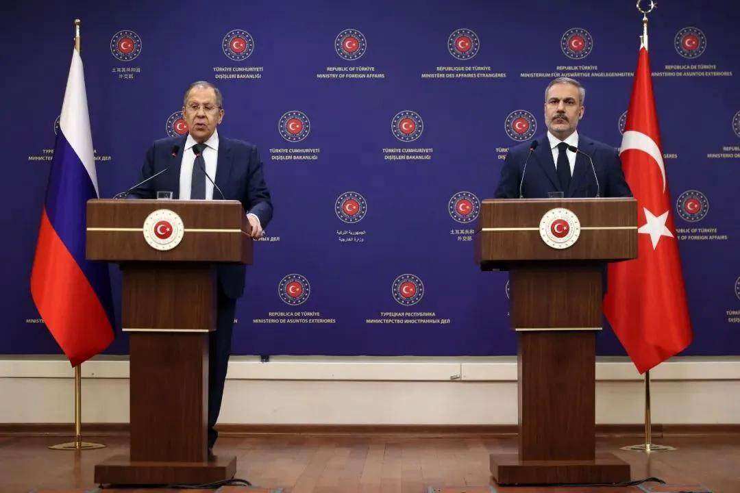 俄方开出停战条件：乌军投降、不再加入北约、让出五个地区……