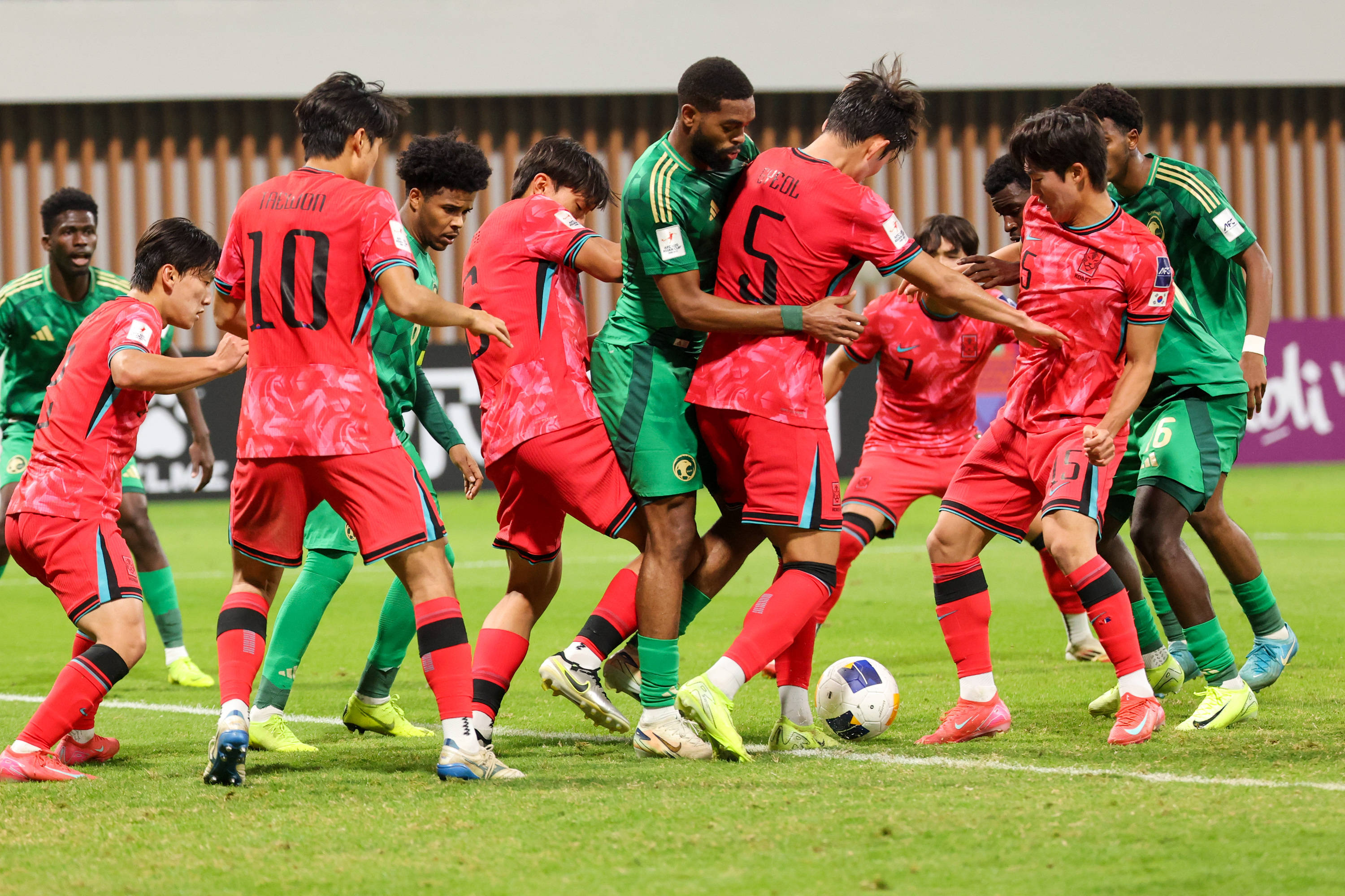 意外<strong></p>
<p>实盘虚拟币</strong>?韩媒:韩国队点球大战遭中国球迷嘘声 全场为沙特加油