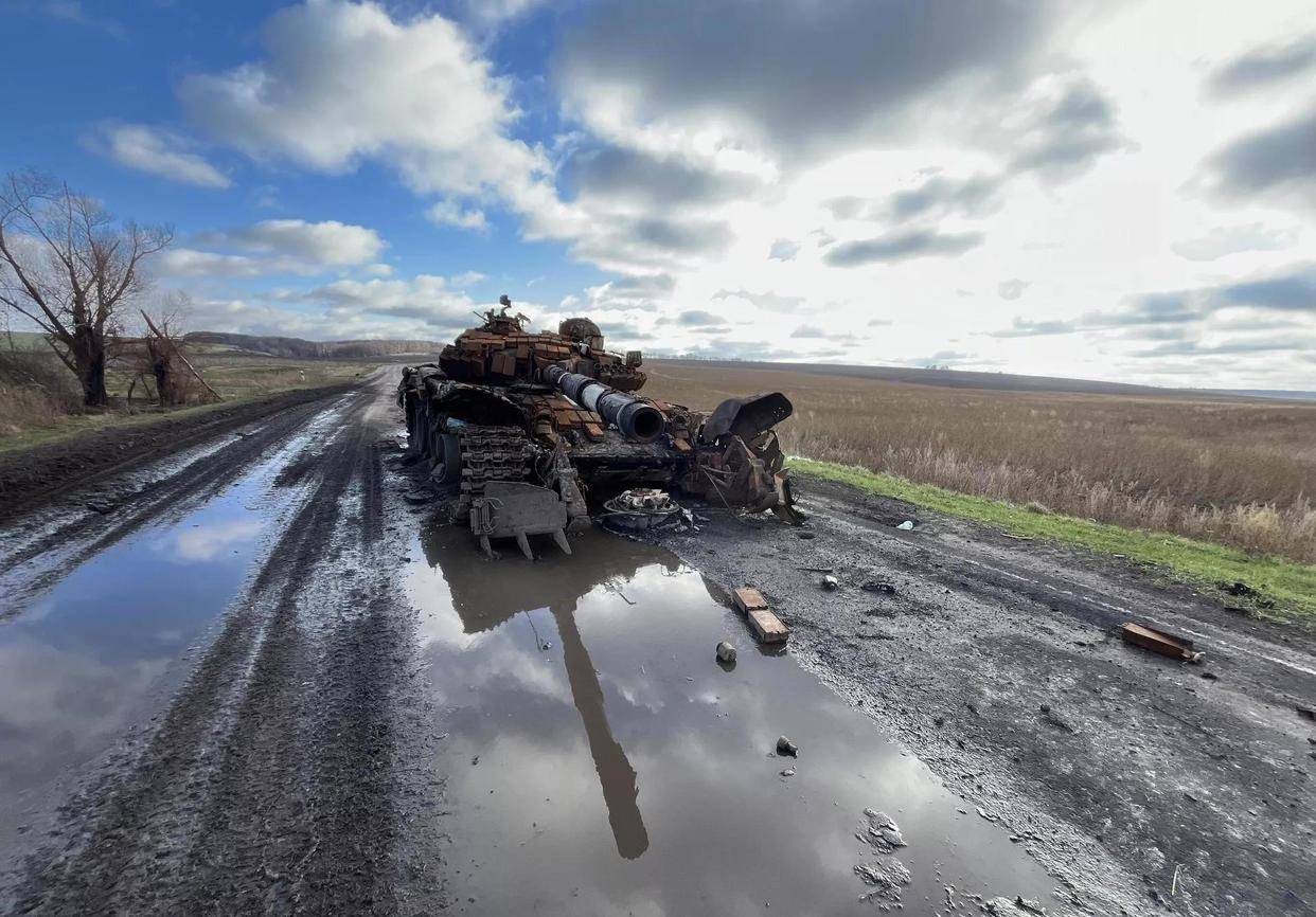 俄军深夜突袭第聂伯河！泽连斯基震怒<strong></p>
<p>虚拟币态度</strong>，乌司令当场“下课”！