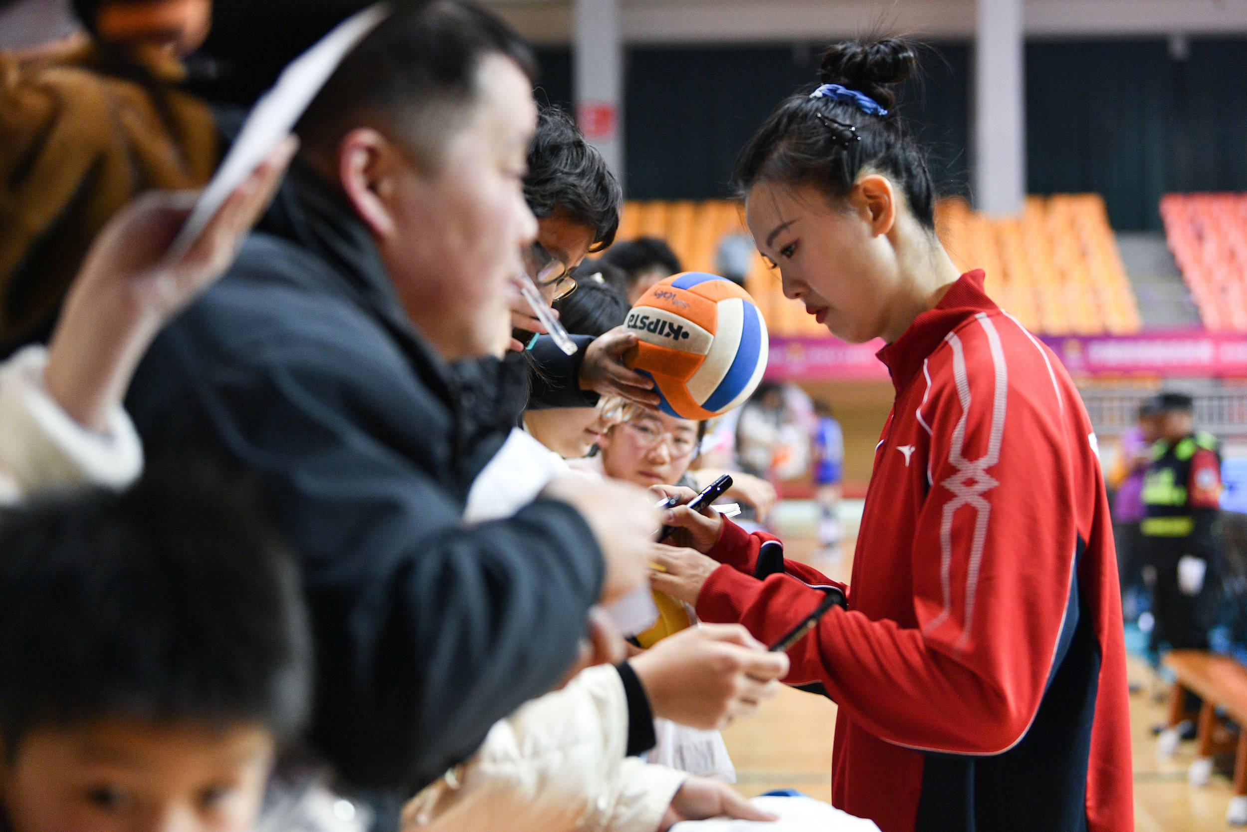 深一度｜老将张常宁<strong></p>
<p>黑客虚拟币</strong>，排球征途迎风而上