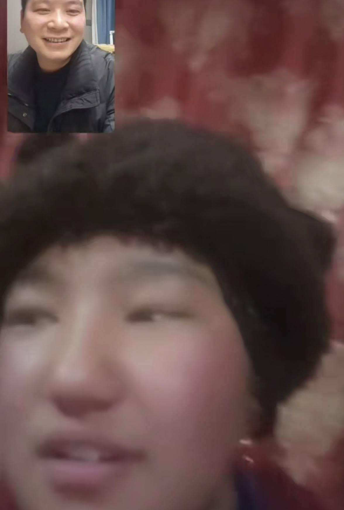 重庆男子在理塘旅游送当地小孩零食<strong></p>
<p>黑客虚拟币</strong>，反被赠三只藏獒，“他们把我当做很好的客人”