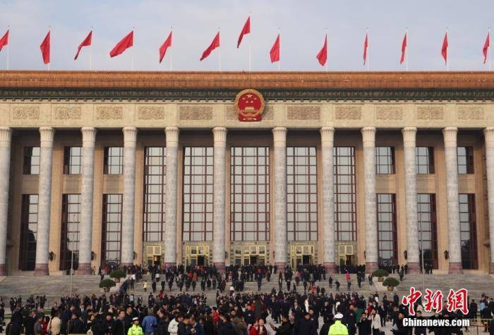 两会今日看点:多位部长将在经济主题记者会答问