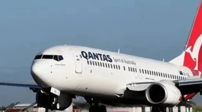 美国突传一声巨响!波音737断成三截<strong></p>
<p>虚拟币订阅</strong>,机上载183人,场面惨不忍睹