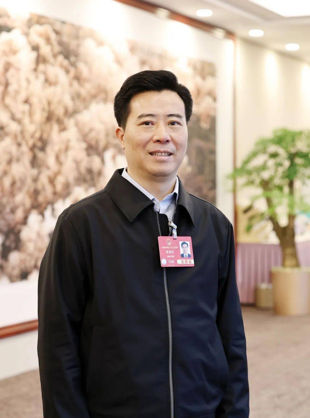 全国人大代表黎春秋：将怀化打造成为一座“懂你的城市”