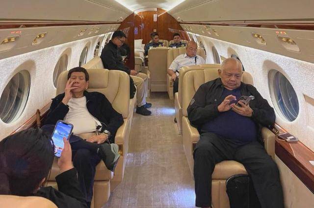 杜特尔特落地成囚<strong></p>
<p>大连虚拟币</strong>,17万菲军已做选择,中方发声罕见没提“内政”