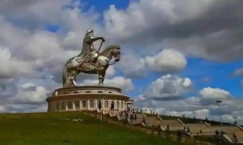 “卖谁都不会卖给中国！”蒙古国将最大铜矿卖给澳洲<strong></p>
<p>龙岩虚拟币</strong>，还提一无理要求