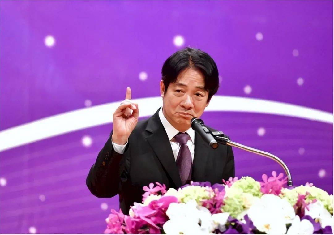 王毅再定台湾地位<strong></p>
<p>龙岩虚拟币</strong>，台当局激烈反击三招，解放军八字法则展示决心