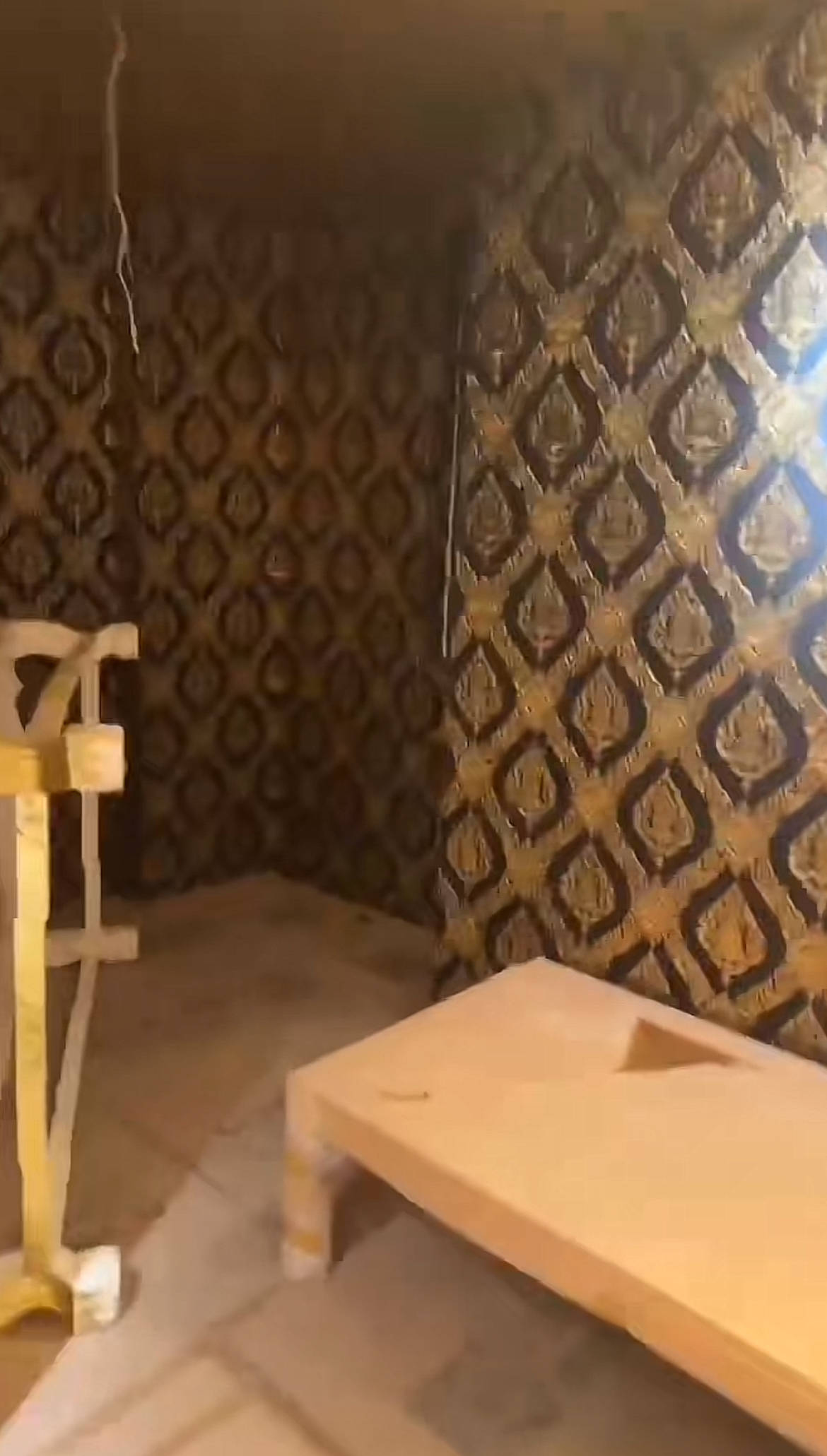 佛山一小区出现“骨灰房”还对外营业？物业回应：业主已主动拆掉装修<strong></p>
<p>太原虚拟币</strong>，房屋恢复毛坯