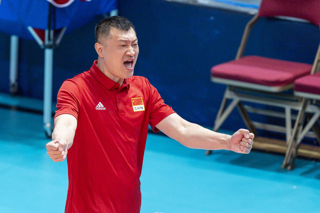 谁能成为中国女排下一任主帅<strong></p>
<p>虚拟币宝典</strong>?想要打好这份工真的挺难