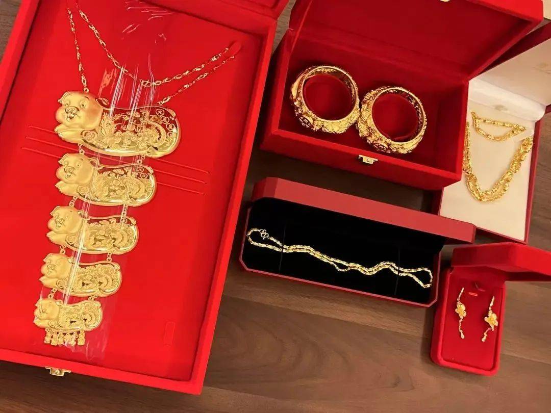 刚暴涨又突然下跌<strong></p>
<p>虚拟币理论</strong>！网友：我刚买......