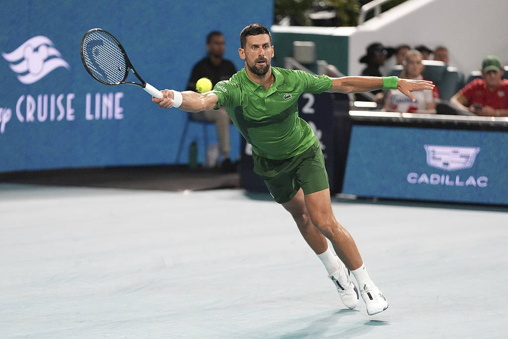 德约无缘100冠<strong></p>
<p>灰度虚拟币</strong>！迈阿密站：19岁门希克两盘抢七夺生涯首冠