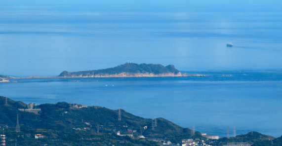 美军急调航母进亚太，日本提前避险，解放军果断出击，反包围开始