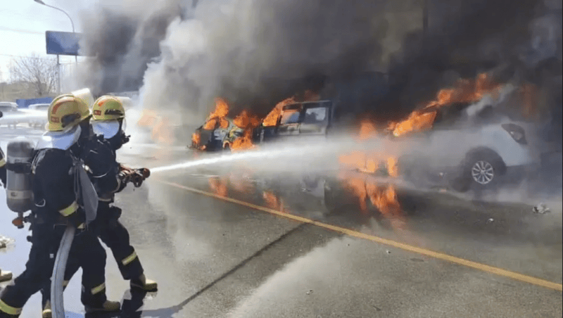 张某（女<strong></p>
<p>虚拟币破获</strong>，44岁）祈福，烧了9辆车！警方通报