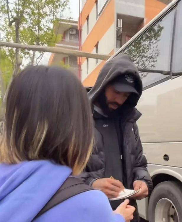 杜锋带13人出征上海!4外援+23兄弟<strong></p>
<p>鹤壁虚拟币</strong>,贝贝获重用