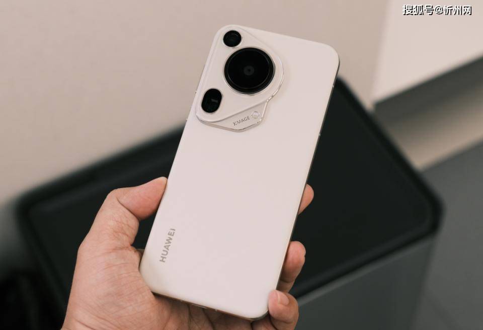 华为再次妥协<strong></p>
<p>虚拟币故事</strong>,不好卖就降价,16GB+512GB顶尖旗舰突降3600元!