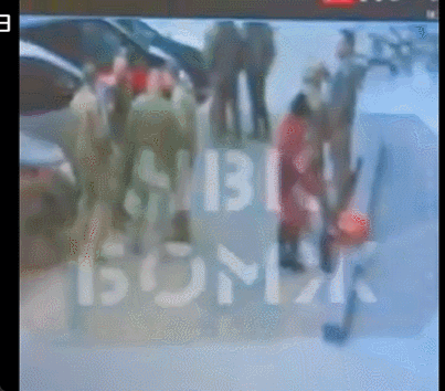 泽连斯基:乌军死亡10万<strong></p>
<p>虚拟币故事</strong>,850万人外逃!乌克兰还能挤出多少兵?