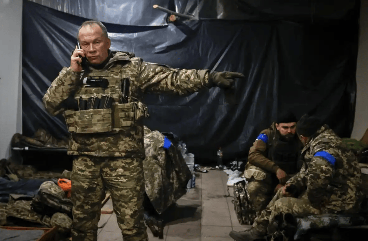 乌军总司令彻底摊牌了<strong></p>
<p>生蛋虚拟币</strong>,俄罗斯要挡不住乌军攻势了?英国专家说出真相