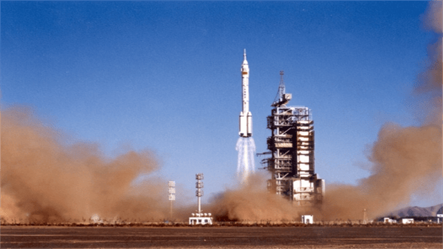 中国卫星“负伤”，学生狂敲2万行代码，极限救援能力让美忌惮