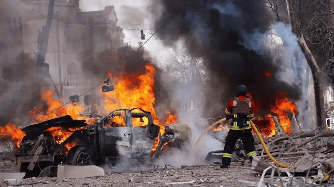 北约收到噩耗<strong></p>
<p>极域虚拟币</strong>，俄军势如破竹，特朗普怒骂泽连斯基，乌已无退路！