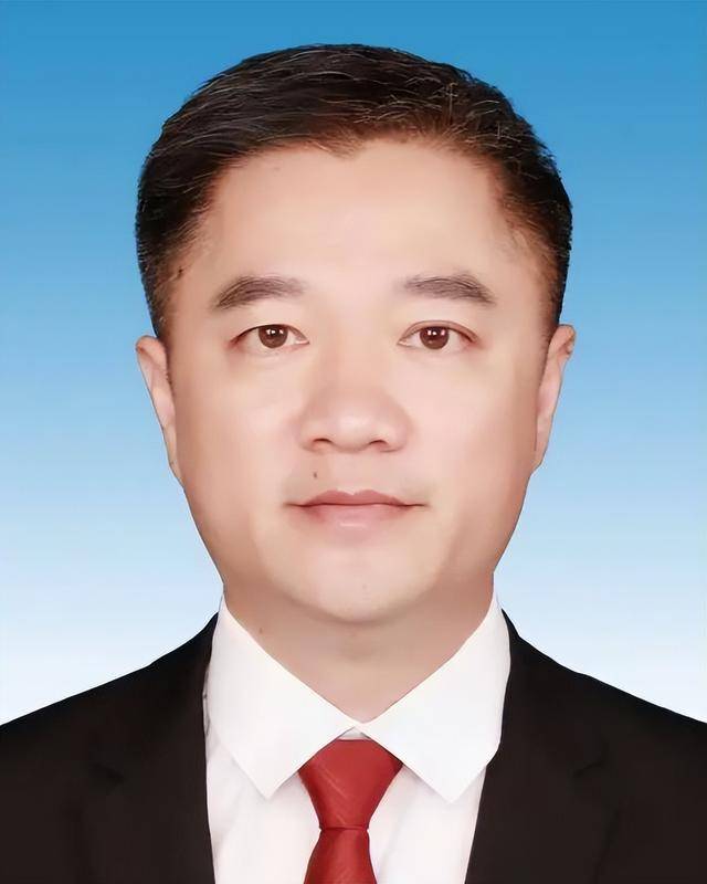 福建4位干部履新<strong></p>
<p>悟空虚拟币</strong>，2位升副厅