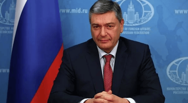 贸易战打了这么久，俄罗斯率先“打破沉默”，在中美之间做出选择