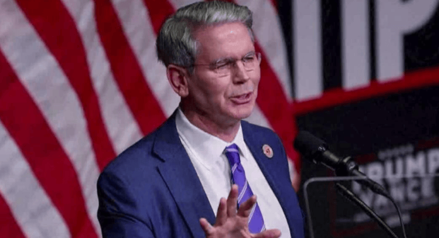 中国打了一场漂亮的翻身仗!支持率暴跌<strong></p>
<p>开泰虚拟币</strong>,特朗普开始找退路,对华关税大降