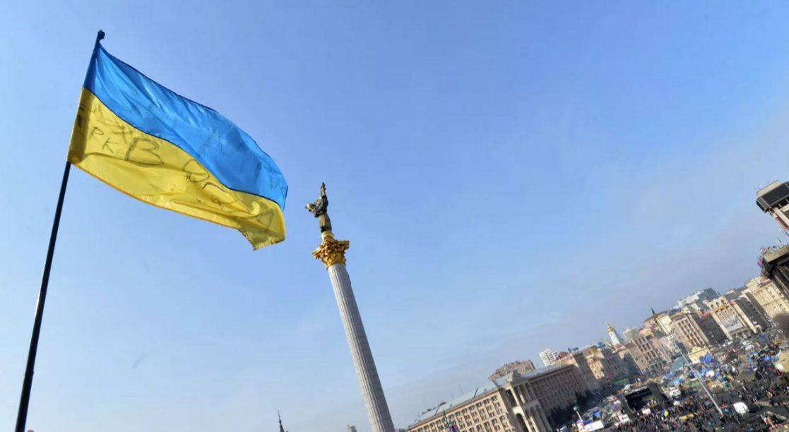 泽连斯基威胁要袭击俄罗斯阅兵活动<strong></p>
<p>虚拟币低保</strong>，他真敢做的话，后果是什么？