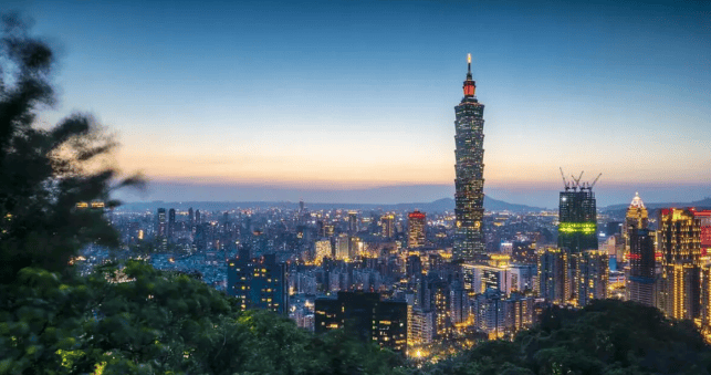 罕见!岛内一架专机抵达南京<strong></p>
<p>玛卡虚拟币</strong>,大陆送出11个字,统一大结局要来? 