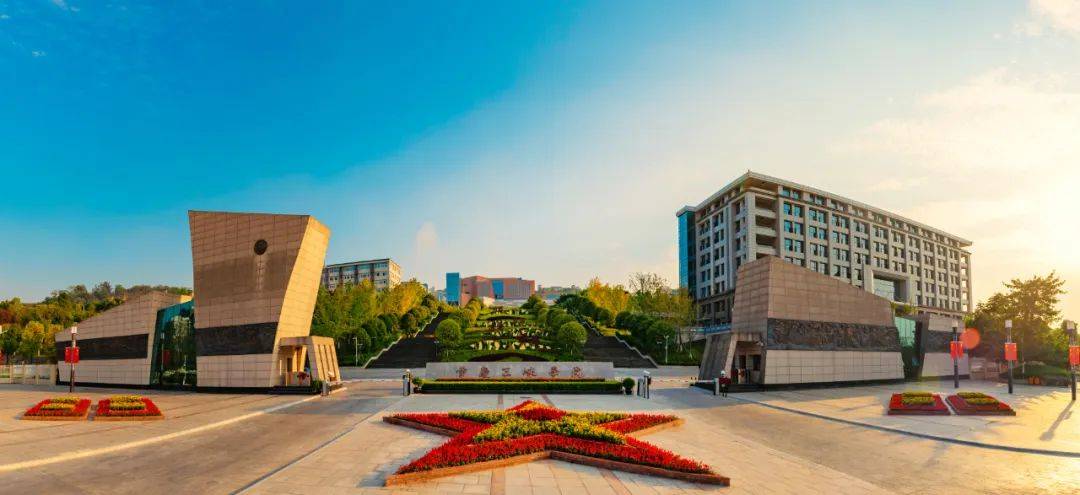 高校花75万元采购一台279元的路由器<strong></p>
<p>华润虚拟币</strong>？多方回应