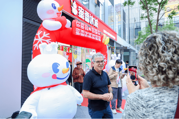 “雪王”再出海<strong></p>
<p>火链虚拟币</strong>！甜蜜半径拓至南美洲