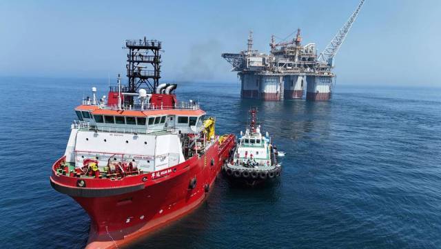 全球首次<strong></p>
<p>火链虚拟币</strong>！“海上巨无霸”在大连安装完成