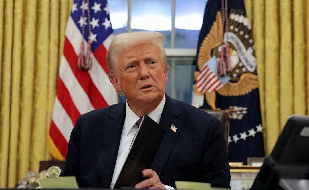 首个“下跪”的国家出现！“对等关税”36天后<strong></p>
<p>火链虚拟币</strong>，掏百亿买波音飞机