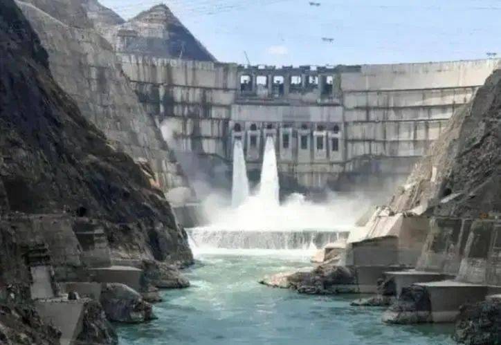 莫迪再出昏招<strong></p>
<p>交换虚拟币</strong>,轰炸巴基斯坦中资大坝?美方紧急发声,同印度划界