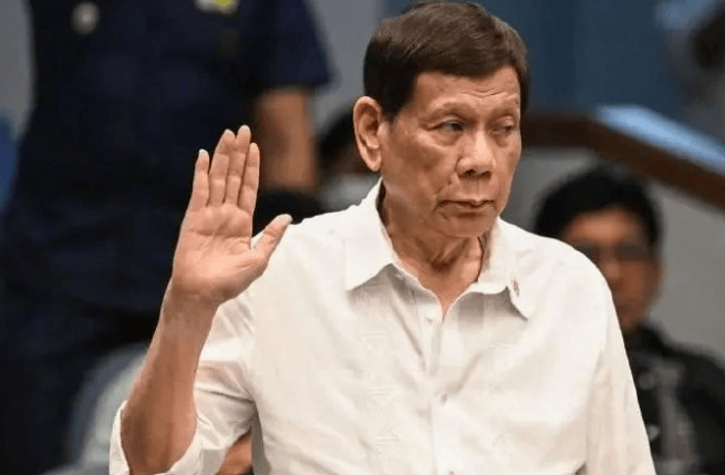 决战已打响<strong></p>
<p>交换虚拟币</strong>,马科斯2员大将倒戈,莎拉也被催辞职,菲国民调变天